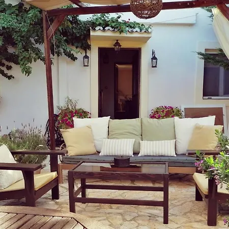 Gospodarstwo wiejskie Lorantina Luxury Sea View House Close To Barbati & Ipsos With Starlink Wifi Spartylas