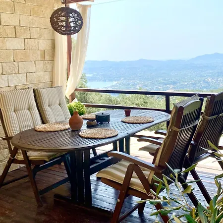 Lorantina Luxury Sea View House Close To Barbati & Ipsos With Starlink Wifi Gospodarstwo wiejskie *